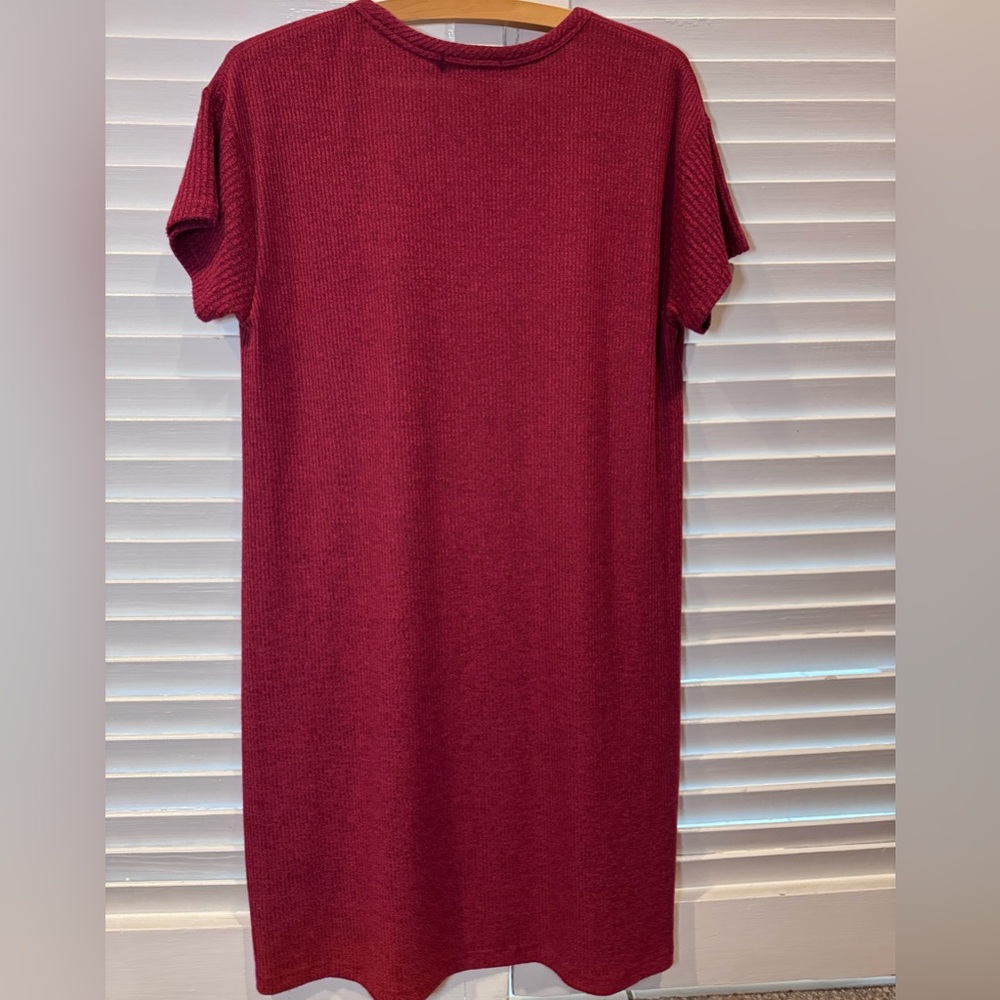Rag & Bone Clara Torqued Tee Dress Cranberry Rib Knit Short Sleeve Size S NWT - Picture 3 of 6